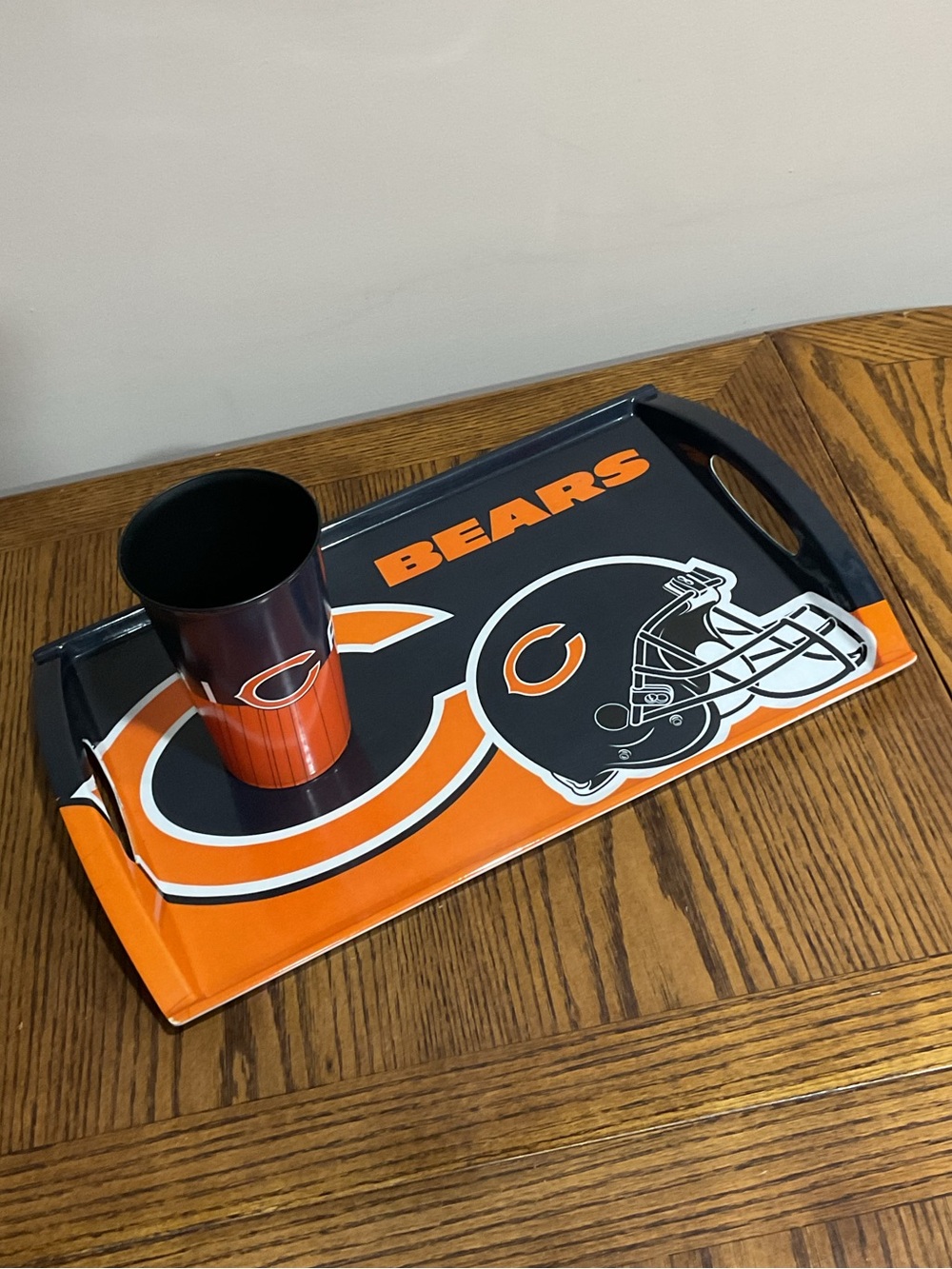 CHICAGO BEARS Serving Tray and Cup Set - Orange & Navy